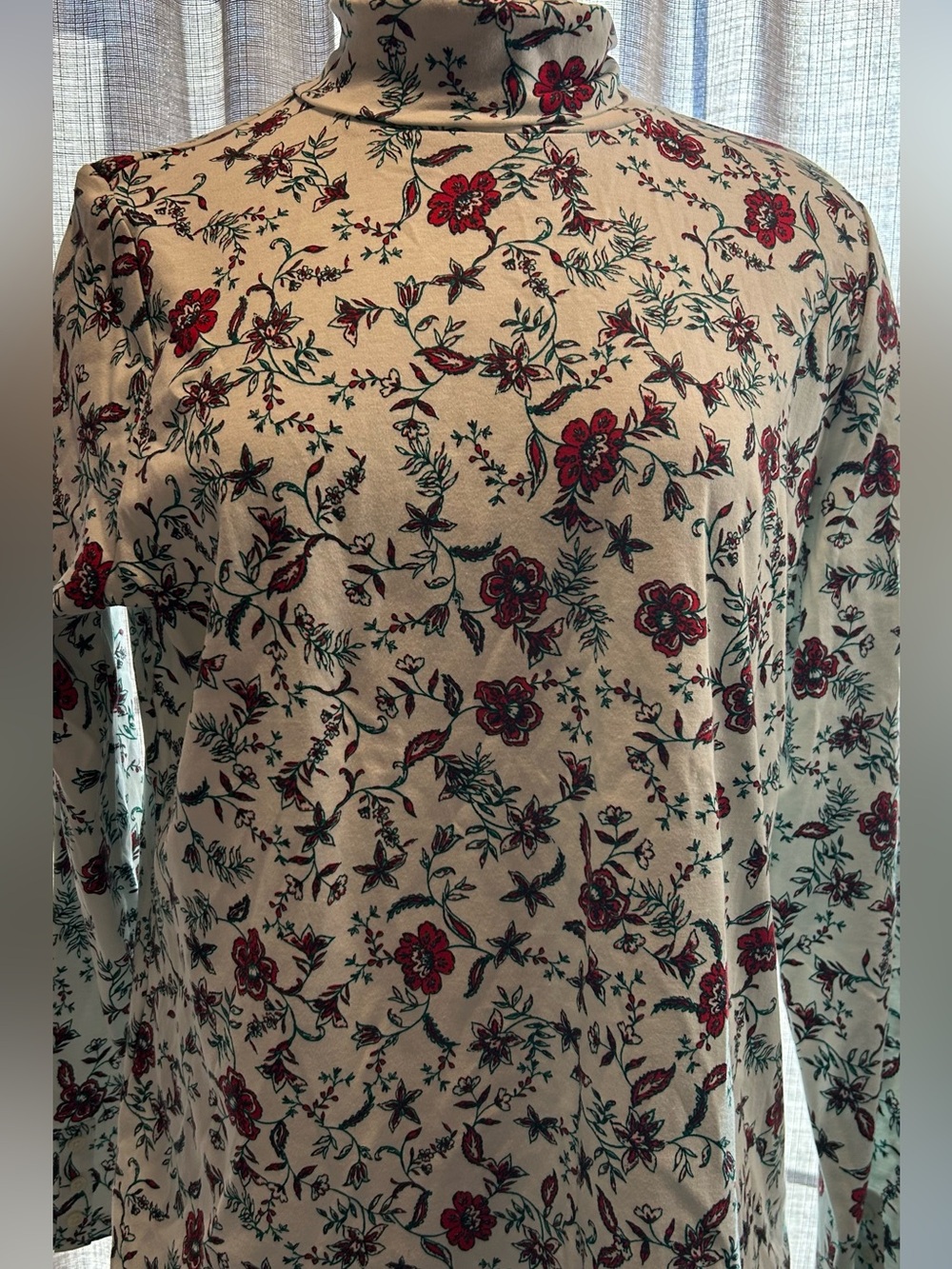 Women’s Floral Long-Sleeve Top — Ivory with Red Floral Print